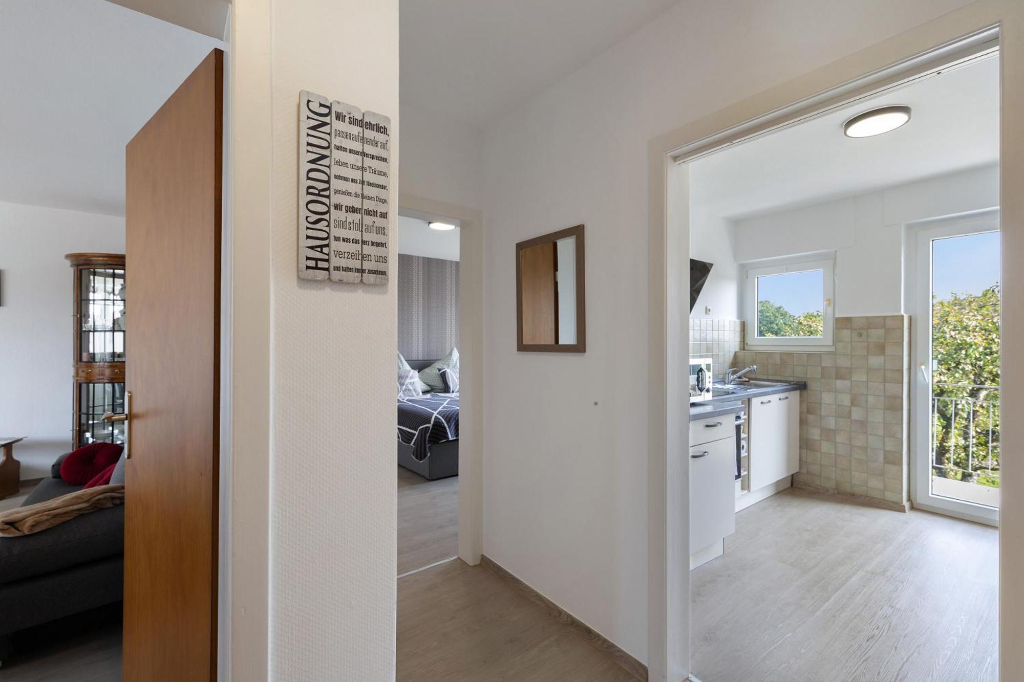 Ruhiges Appartement Am Stadtrand เคเวลาร์ ภายนอก รูปภาพ