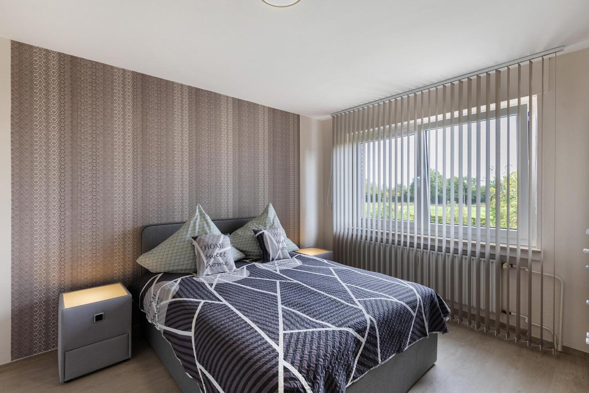 Ruhiges Appartement Am Stadtrand เคเวลาร์ ภายนอก รูปภาพ