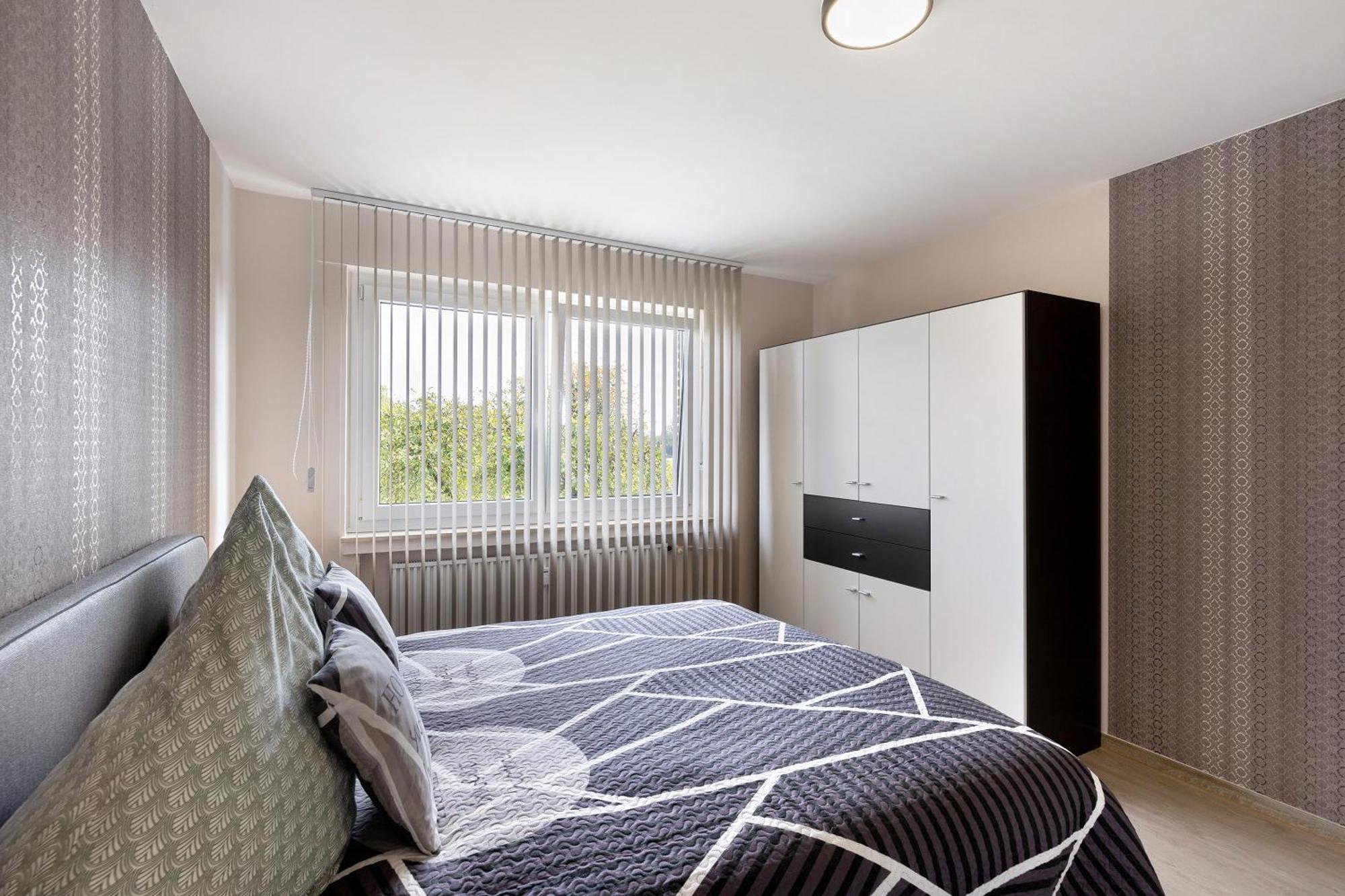 Ruhiges Appartement Am Stadtrand เคเวลาร์ ภายนอก รูปภาพ